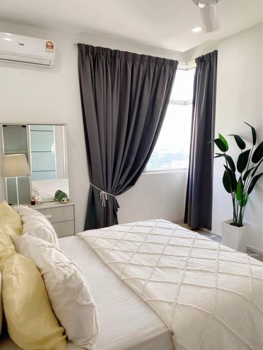 Blubelle 3br Near Garden/zoo/wifi/netflix Apartment Taiping